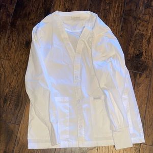 Landau white scrub jacket with pockets